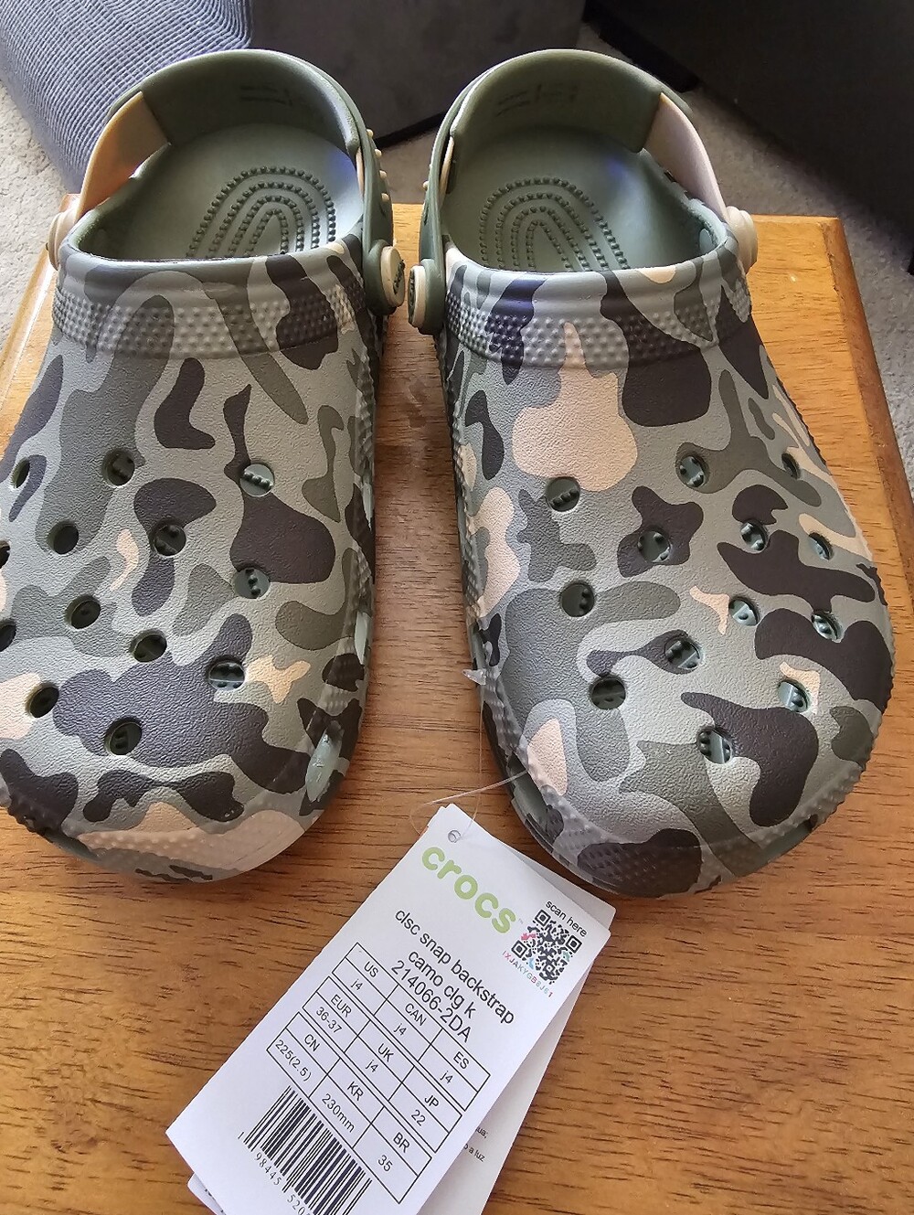 Crocs Classic Clog Kids J4 Camo Snap Backstrap Cargo Multi Green